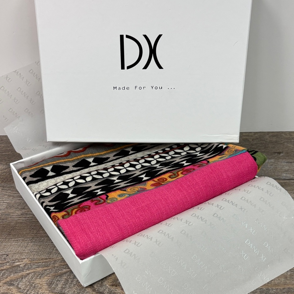 Dana Xu 100% Wool Luxe Multicolor Printed Scarf – Gift Box Included